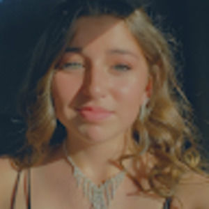 Meet your Posher, Stacie